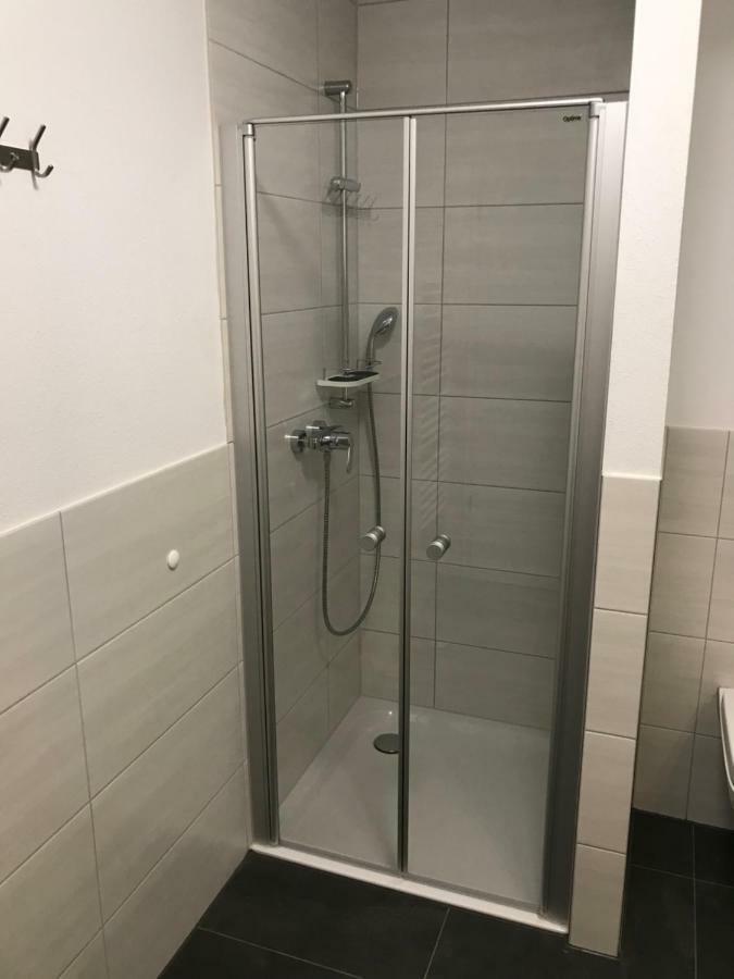 Main Boarding House Apartment Miltenberg Bagian luar foto
