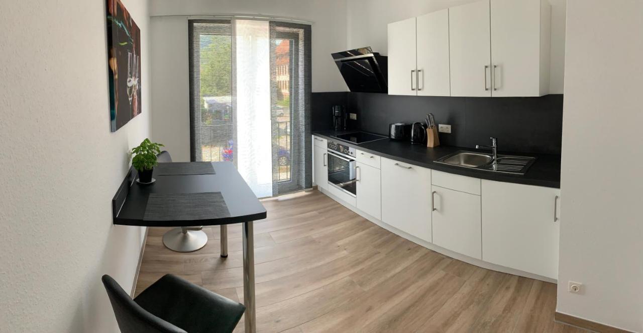Main Boarding House Apartment Miltenberg Bagian luar foto